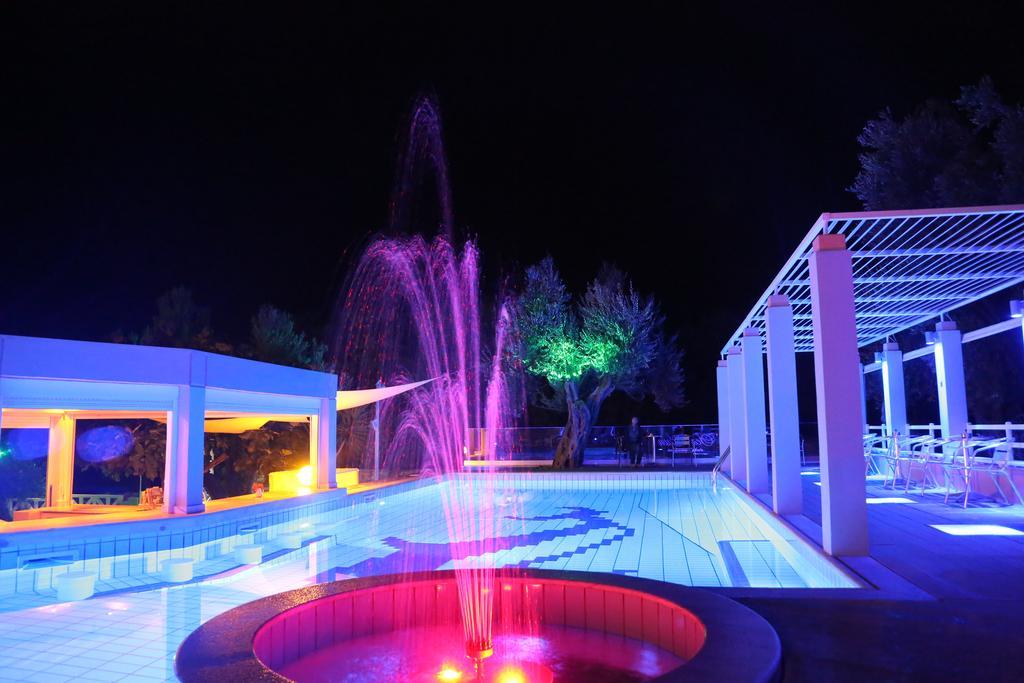 Sea Sun Aparthotel Plomari Exterior foto